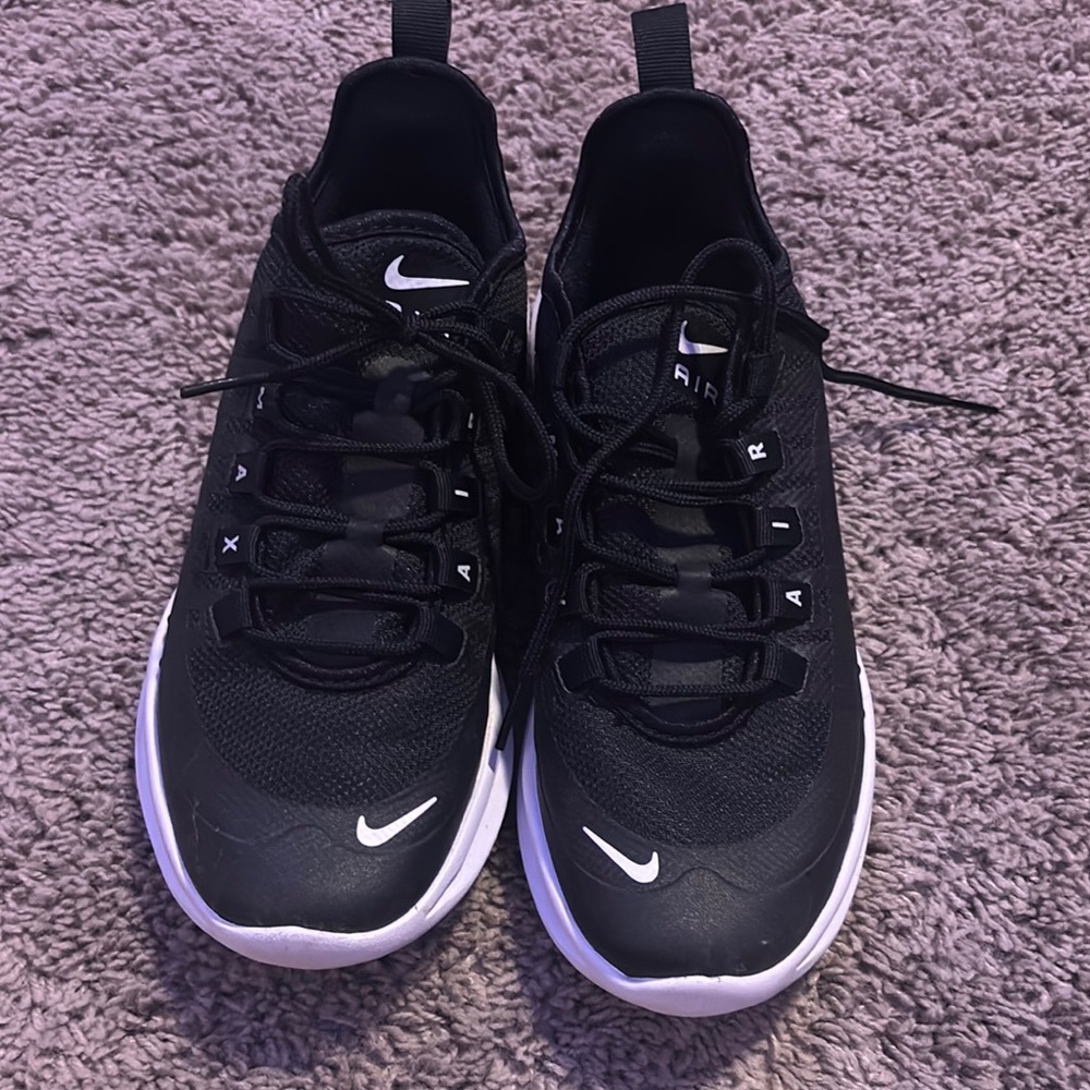 Nike Air Max 6Y never worn black and white  Modern Sneakers